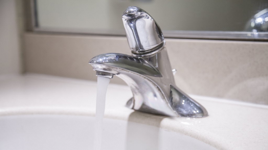 Bathroom faucet